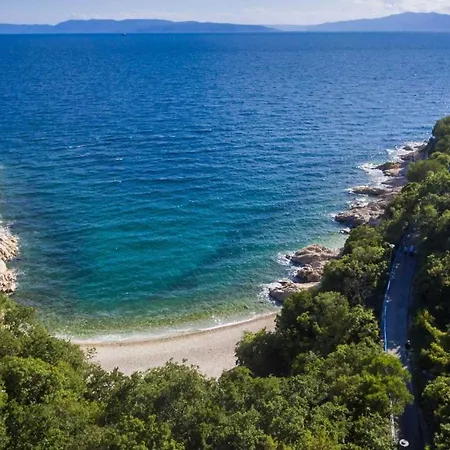 Deluxe, Relaxing & Lovely! Free Secure Parking! * Rijeka